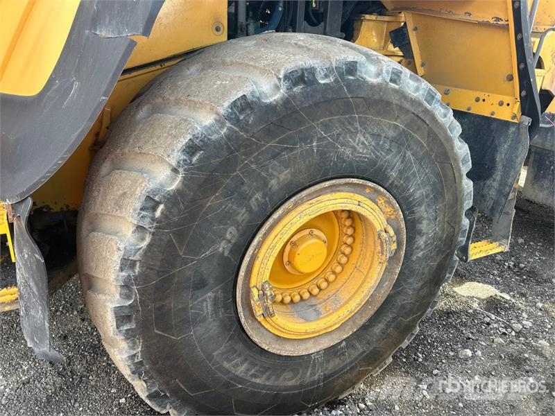 Volvo L220G Wheel Loader Cargadoras sobre ruedas