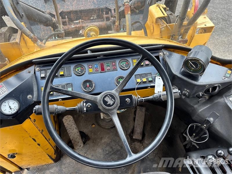 Volvo L70 Wheel Loader لوادر بعجل