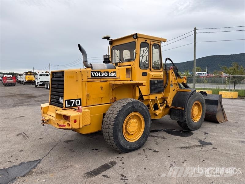 Volvo L70 Wheel Loader لوادر بعجل
