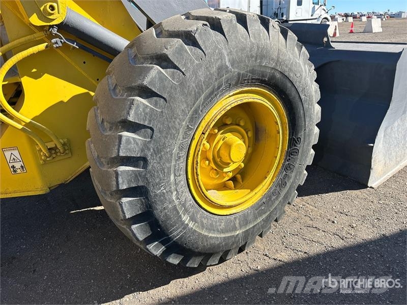 Volvo L70C لوادر بعجل