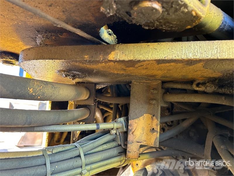 Volvo L70C لوادر بعجل