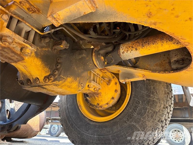 Volvo L90E Фронтальные погрузчики