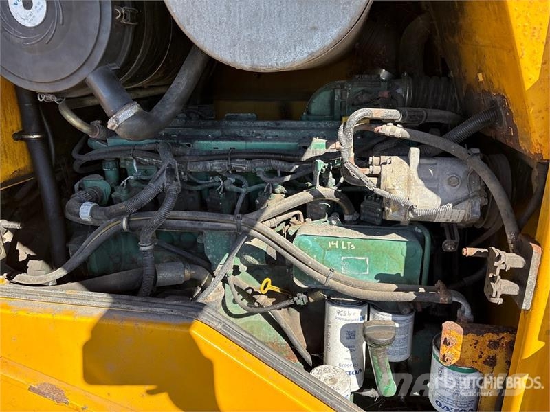 Volvo L90E Фронтальные погрузчики