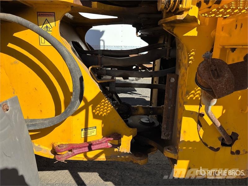 Volvo L90E Фронтальные погрузчики