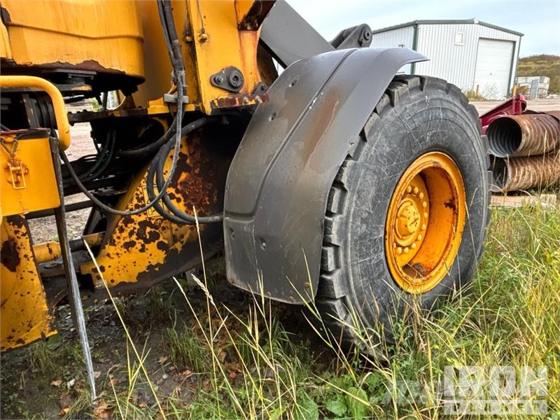 Volvo L90F Wheel Loader Radlader