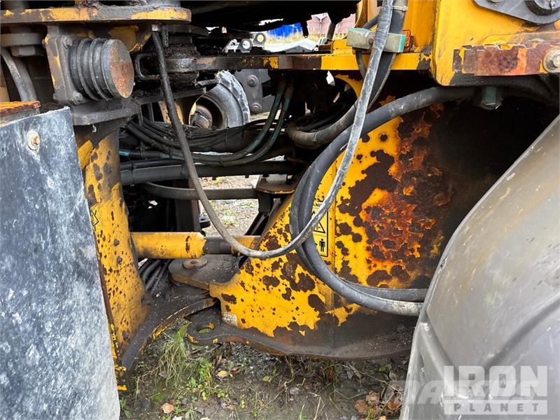 Volvo L90F Wheel Loader Radlader