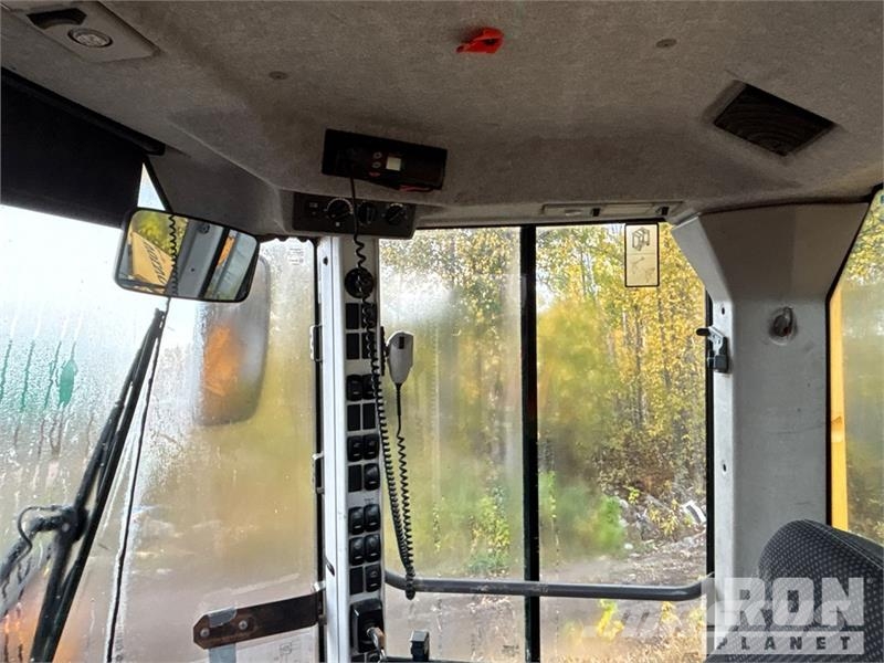 Volvo L90F Wheel Loader Radlader
