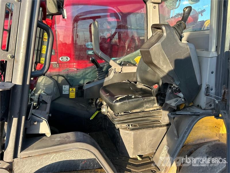 Volvo MC110C Two-Speed Skid Steer Loader لوادر انزلاقية التوجيه