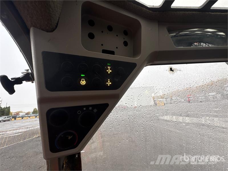 Volvo MC60C T4 Skid Steer Loader لوادر انزلاقية التوجيه