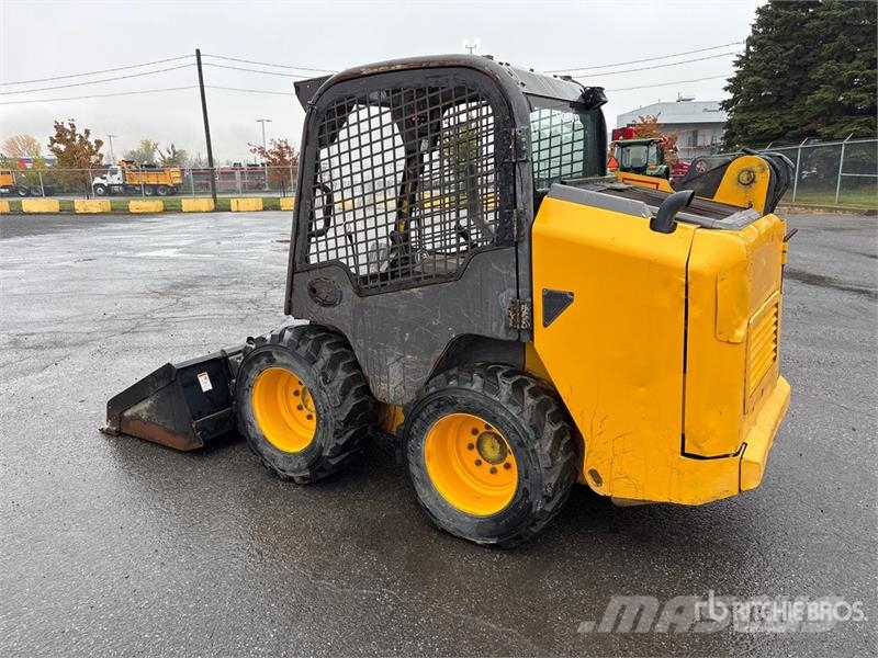 Volvo MC60C T4 Skid Steer Loader لوادر انزلاقية التوجيه