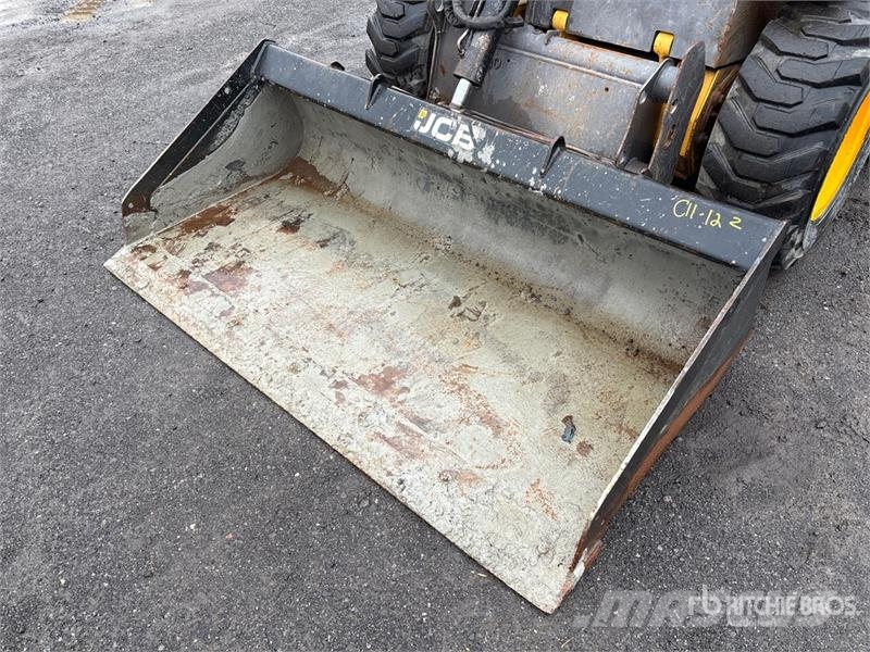 Volvo MC60C T4 Skid Steer Loader لوادر انزلاقية التوجيه