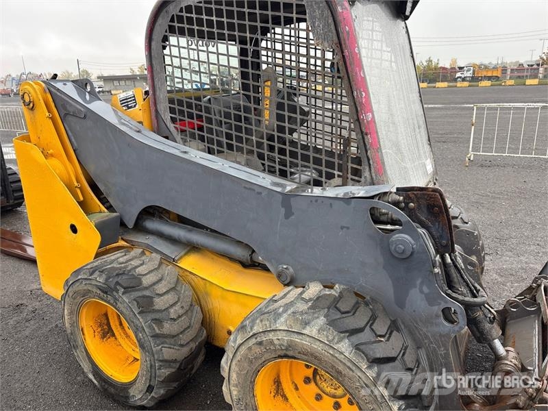 Volvo MC60C T4 Skid Steer Loader لوادر انزلاقية التوجيه