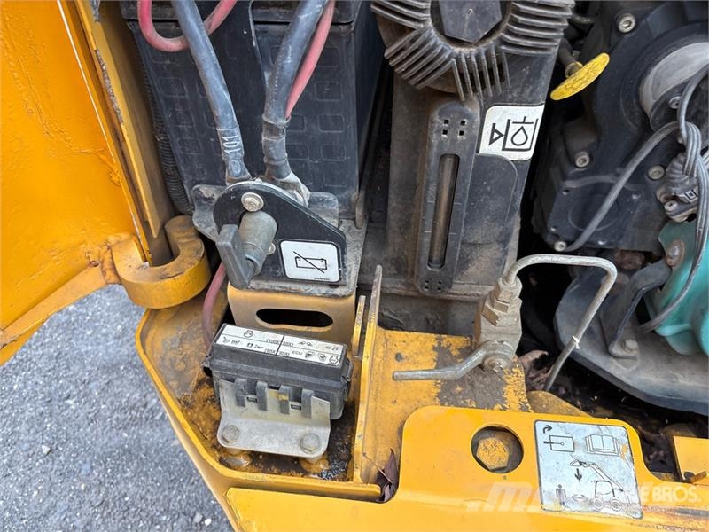 Volvo MC60C T4 Skid Steer Loader لوادر انزلاقية التوجيه