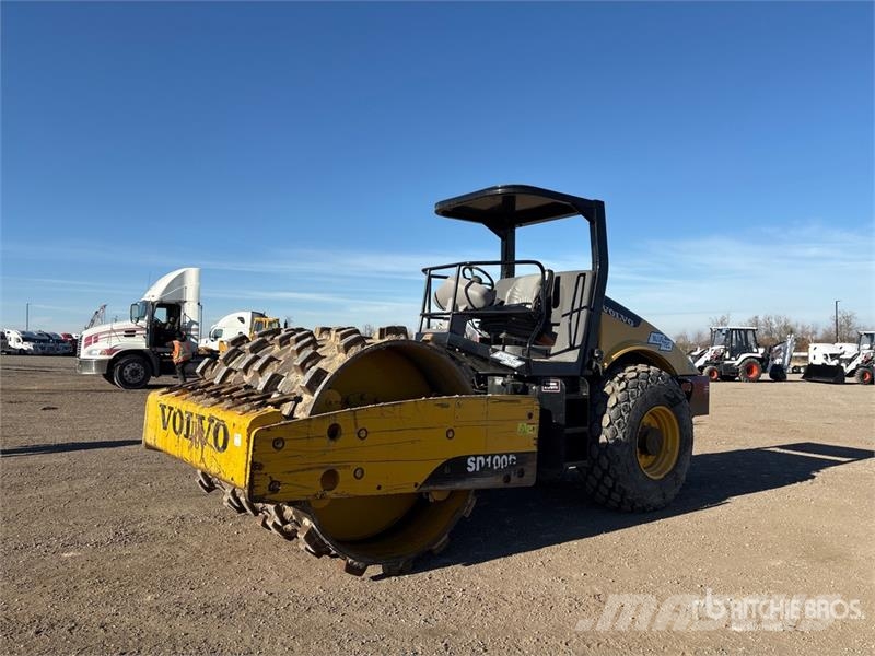 Volvo SD100D Padfoot Drum Compactor Single drum rollers