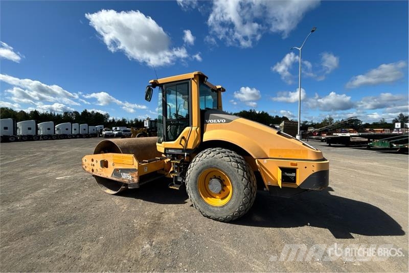 Volvo SD115B Smooth Drum Compactor Walce jednobębnowe