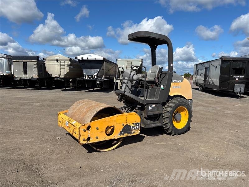 Volvo SD45 Smooth Drum Compactor Walce jednobębnowe