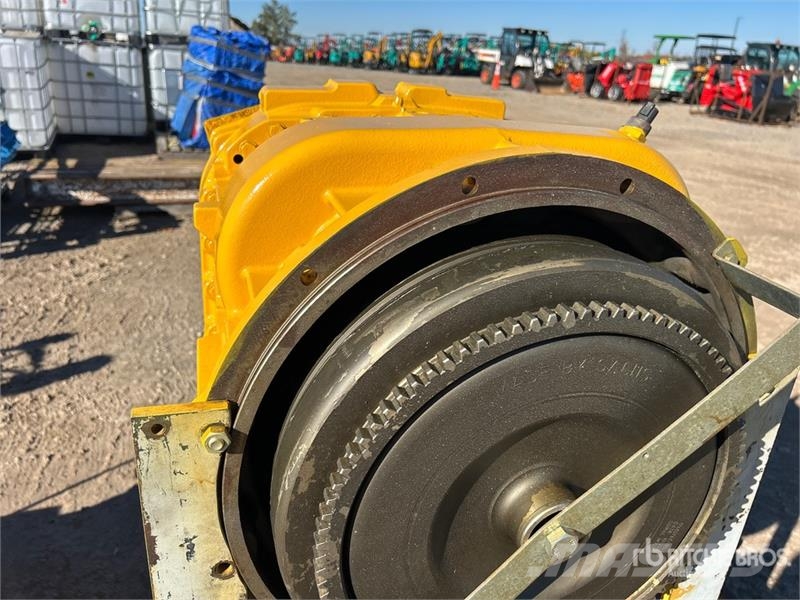 Volvo Transmission - Fits Volvo 150G Wheel Loader 225911 Menjači