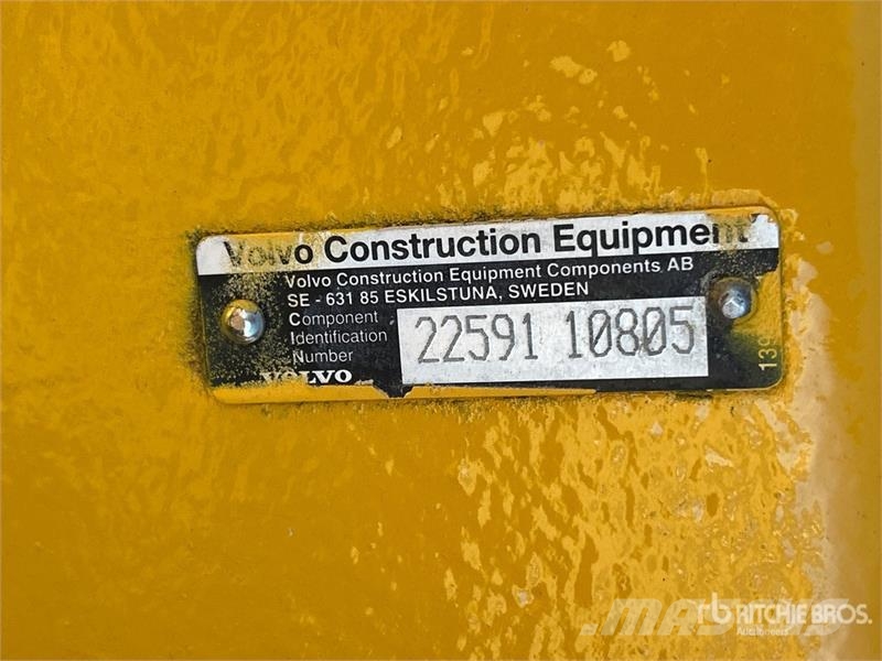 Volvo Transmission - Fits Volvo 150G Wheel Loader 225911 Menjači