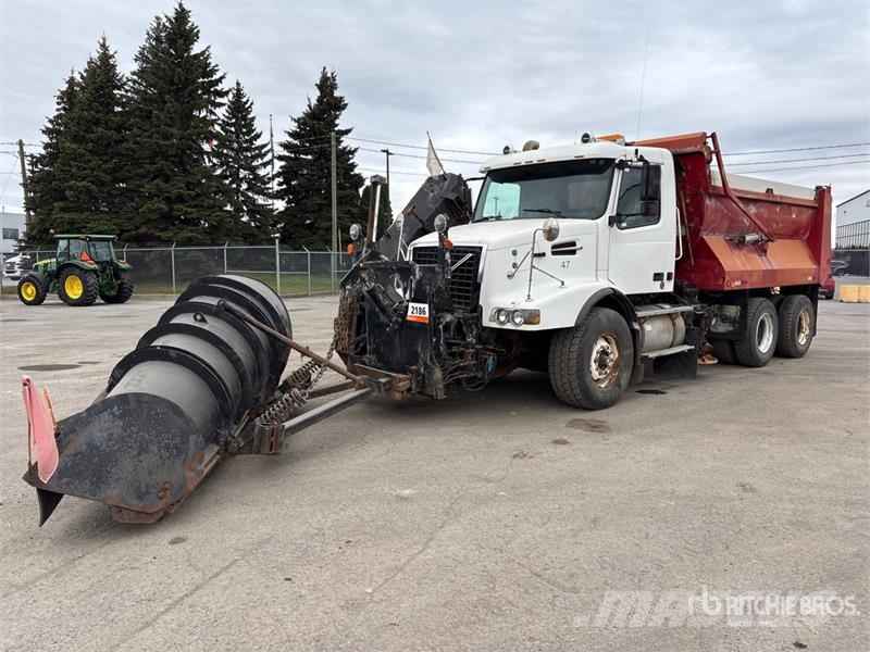 Volvo VHD Municipal / general purpose vehicles