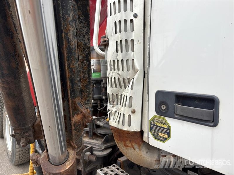 Volvo VHD Municipal / general purpose vehicles