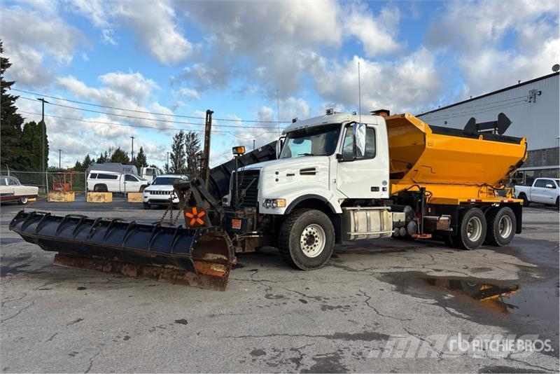 Volvo VHD Kommunal-Sonderfahrzeuge