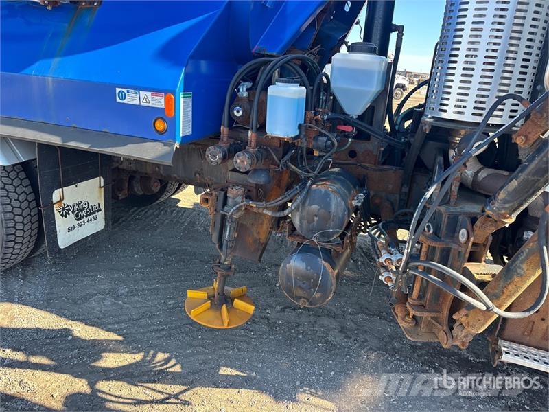 Volvo VHD64B 6x4 Snow Plow Truck Municipal / general purpose vehicles