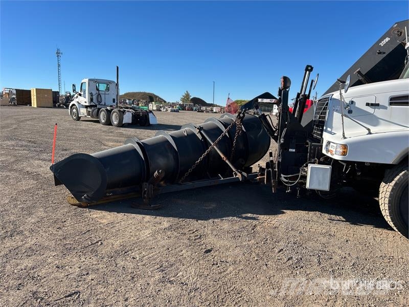 Volvo VHD64B 6x4 Snow Plow Truck Komunalna vozila