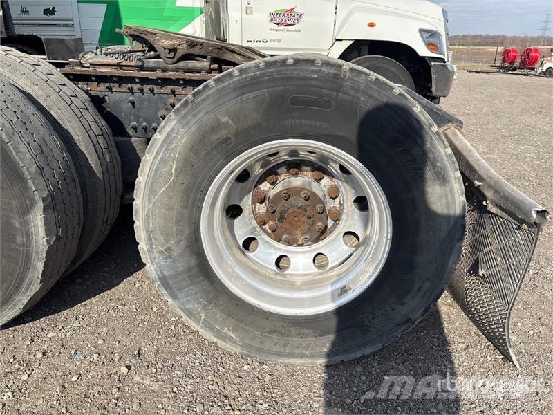 Volvo VNL Motrici e Trattori Stradali