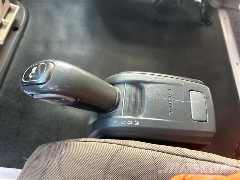 Volvo VNL Motrici e Trattori Stradali