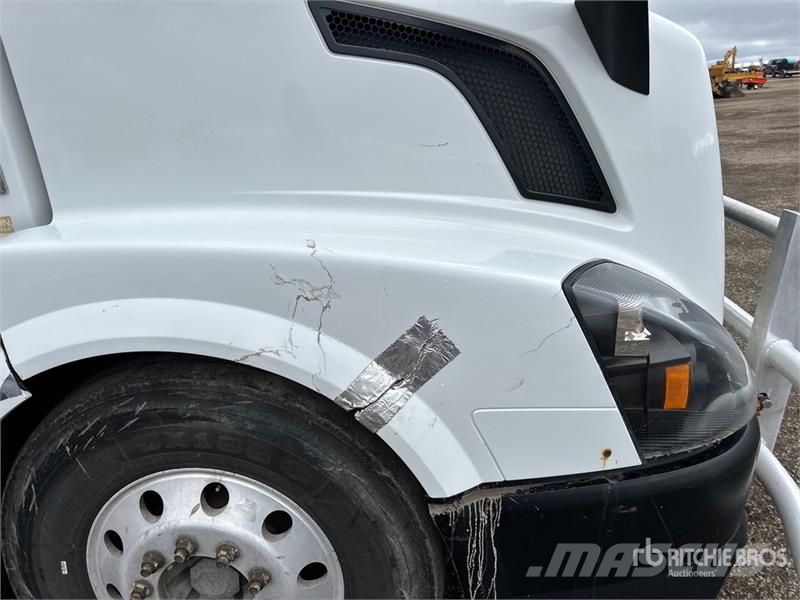 Volvo VNL Trekkers