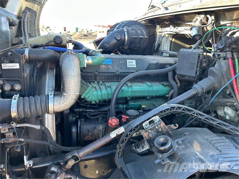 Volvo VNL 牵引车