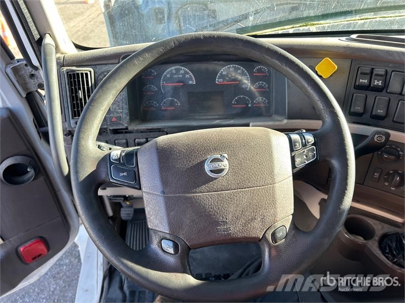 Volvo VNL Vlačilci