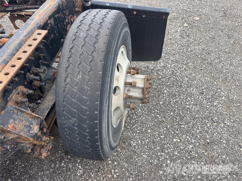 Volvo VNL Vlačilci