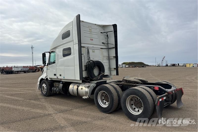 Volvo VNL Truck Tractor Units