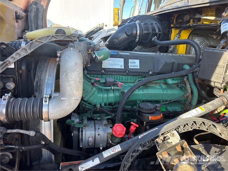 Volvo VNL Trekkvogner