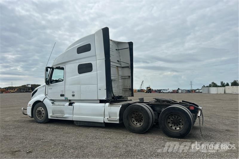 Volvo VNL Truck Tractor Units