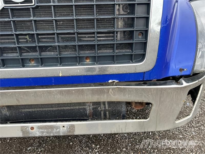 Volvo VNL Motrici e Trattori Stradali