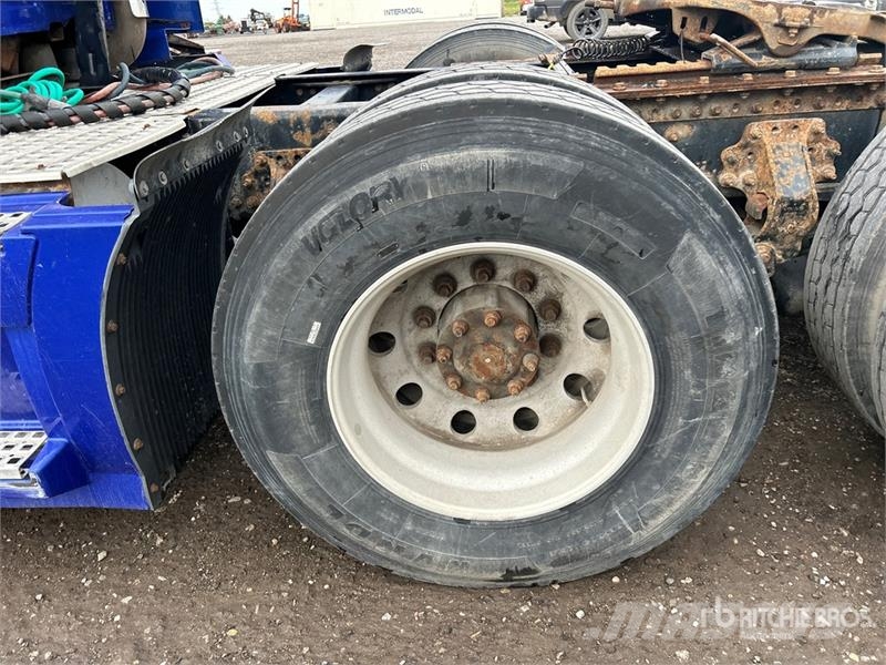 Volvo VNL Motrici e Trattori Stradali