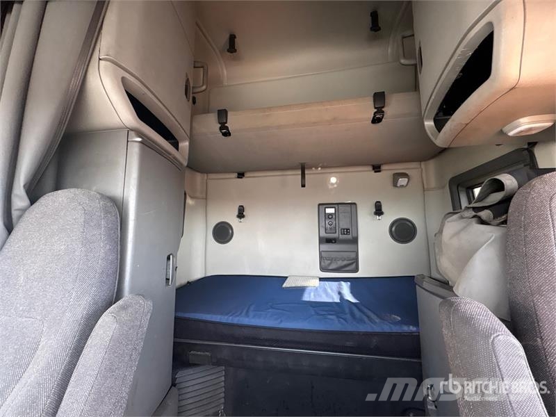 Volvo VNL Motrici e Trattori Stradali
