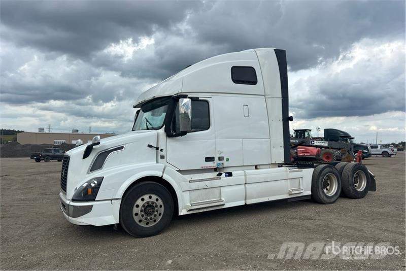 Volvo VNL 牵引车