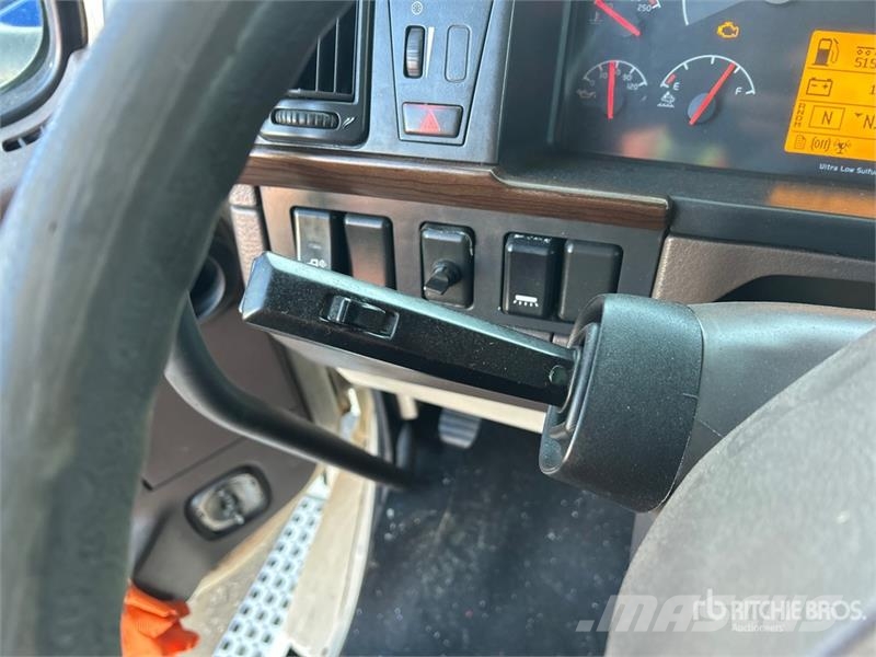 Volvo VNL Vilcēji