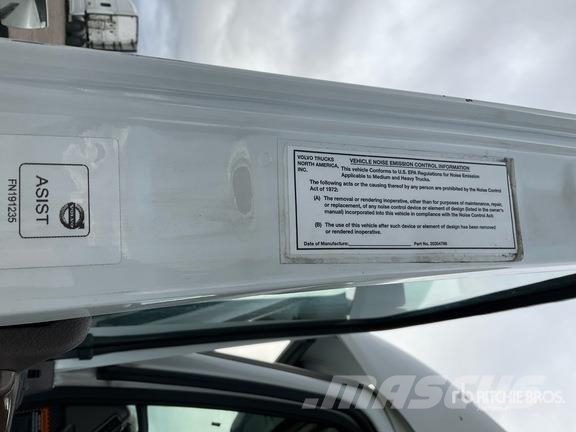 Volvo VNL Motrici e Trattori Stradali