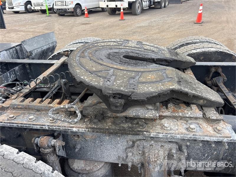 Volvo VNL Sattelzugmaschinen