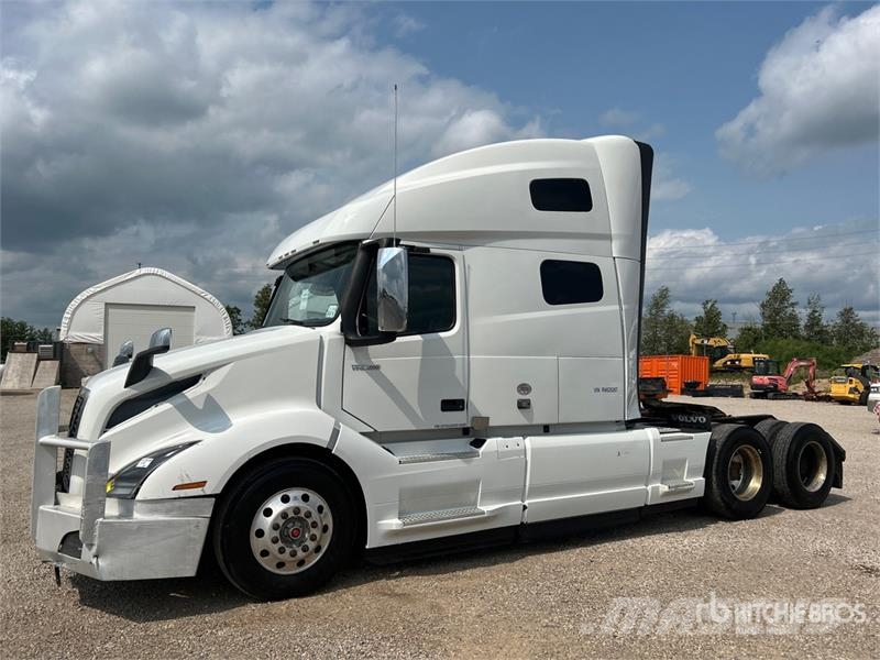 Volvo VNL Motrici e Trattori Stradali
