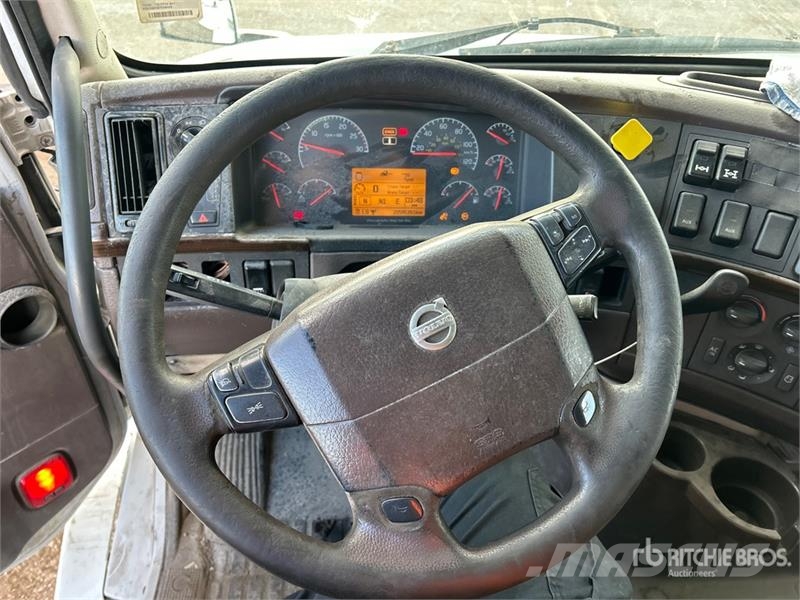 Volvo VNL Cavalos mecânicos