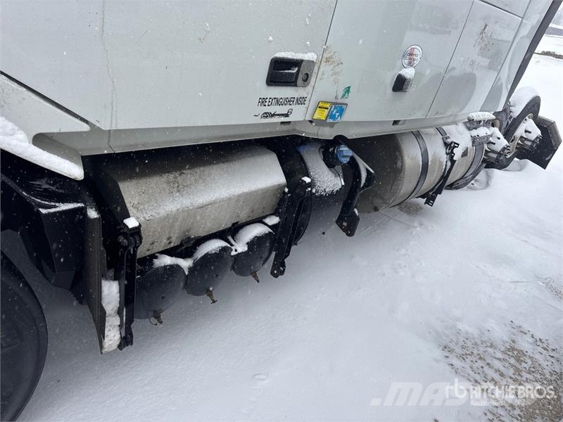Volvo VNL Trekkvogner