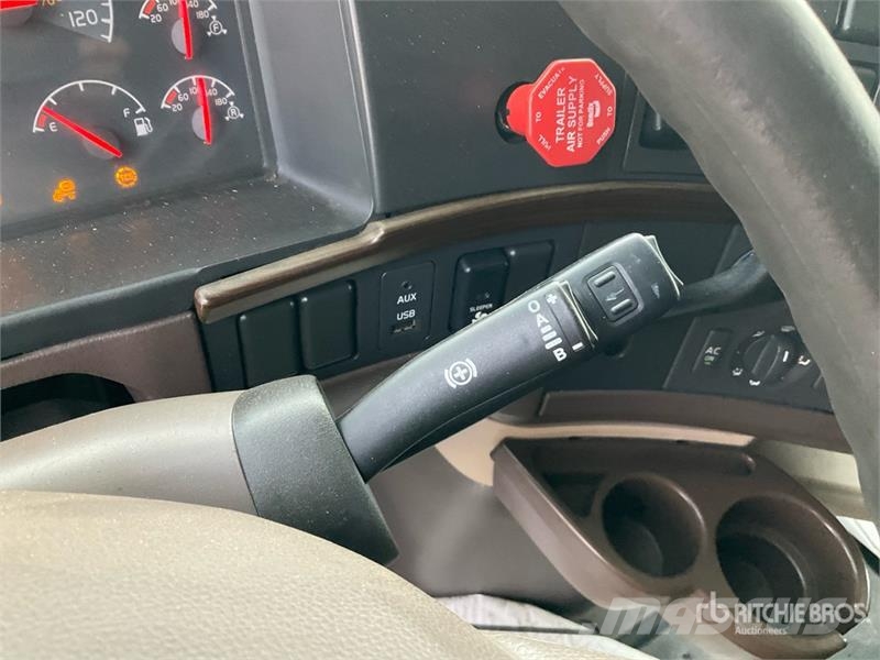 Volvo VNL Motrici e Trattori Stradali