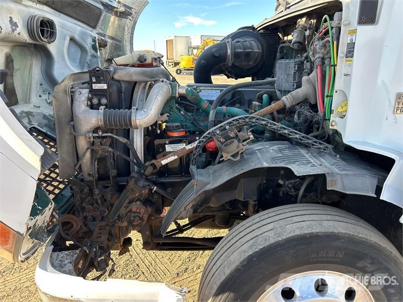 Volvo VNL Motrici e Trattori Stradali