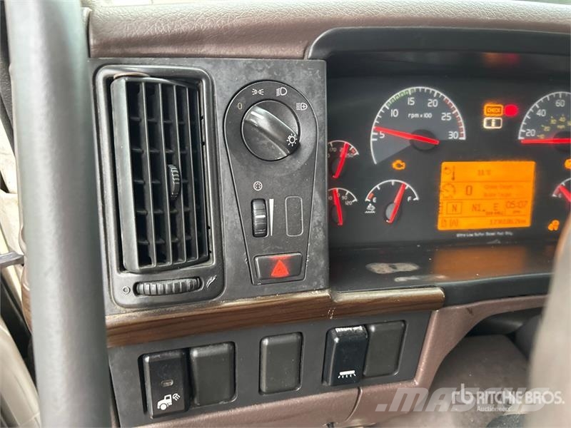 Volvo VNL Cavalos mecânicos