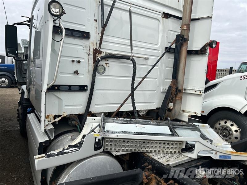 Volvo VNL Prime Movers